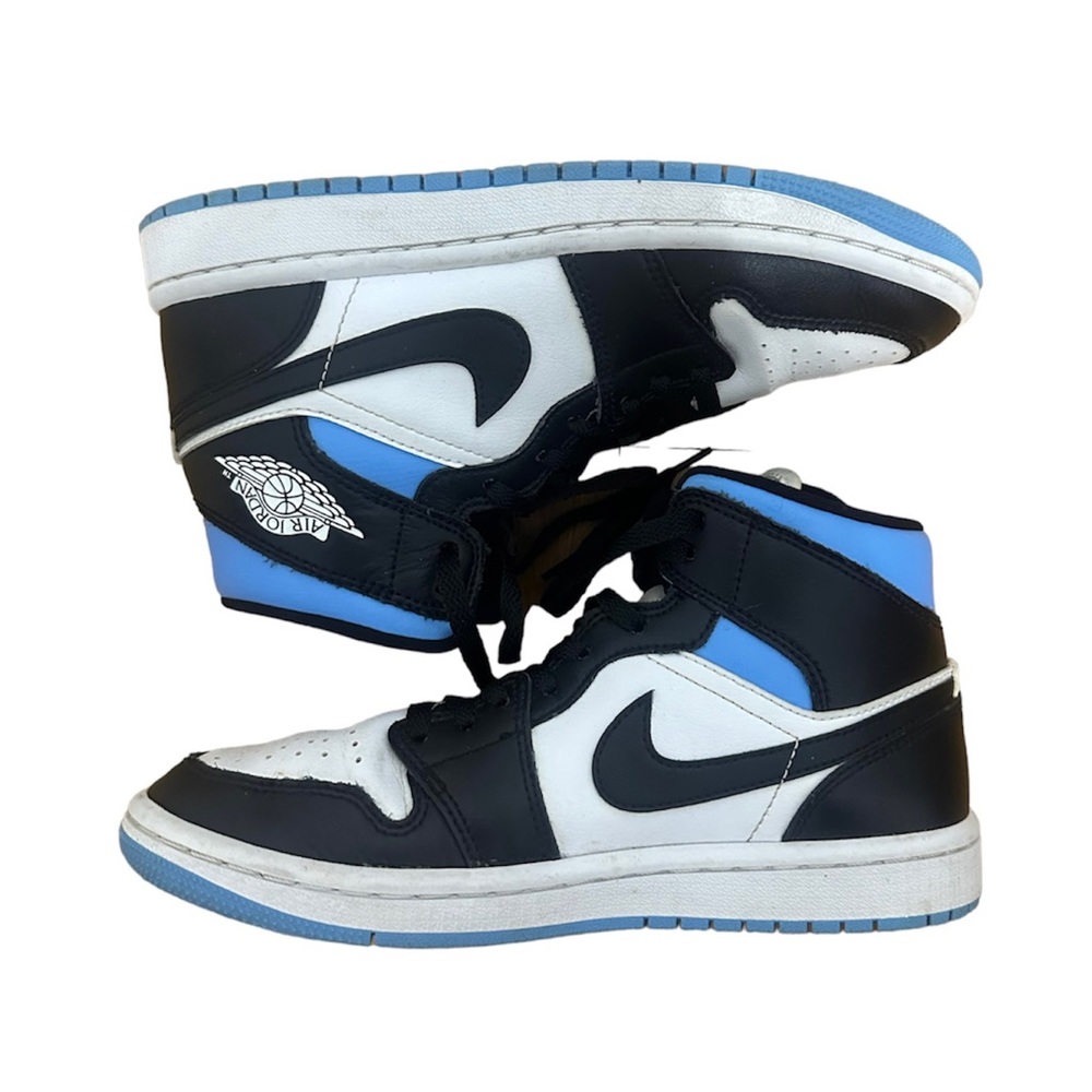 blue black white jordan 1